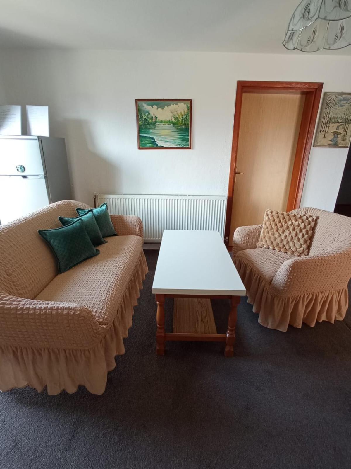 Apartman "Em" Бихач Экстерьер фото